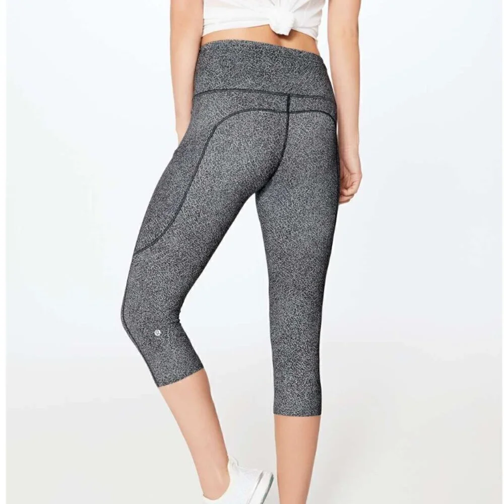 Lululemon Fast & Free Crop II (Nulux 19